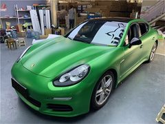 Ultra metal green