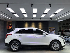 White Glossy Pearl